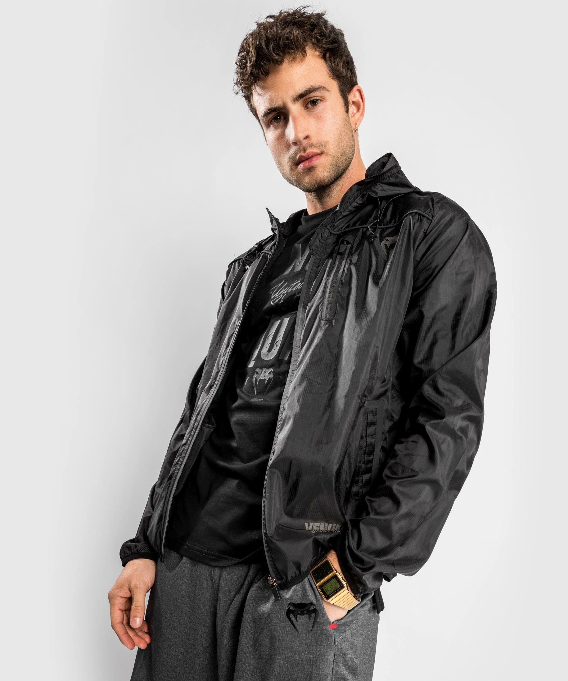 Venum Tempest 2.0 Windproof Jacket - Black 5 Venum Tempest 2.0 Windproof Jacket - Black - Image 3