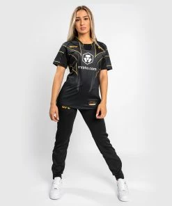 UFC Venum Authentic Fight Night 2.0 Women's Walkout Jersey - Champion 10 UFC Venum Authentic Fight Night 2.0 Women's Walkout Jersey - Champion -Venum Shop 5 252F7 252Fa 252Fe 252F57aeed32f9417af1391c1fd9d351d000a024c71c VNMUFC 00147 126 03