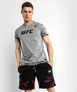 UFC Venum Authentic Fight Week Men's 2.0 Short Sleeve T-Shirt - Grey