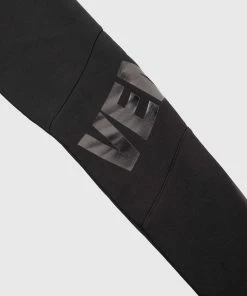 Venum Contender 3.0 Hoodie - Black/Black 19 Venum Contender 3.0 Hoodie - Black/Black -Venum Shop HOODIES CONTENDER3.0 BLACK BLACK 08