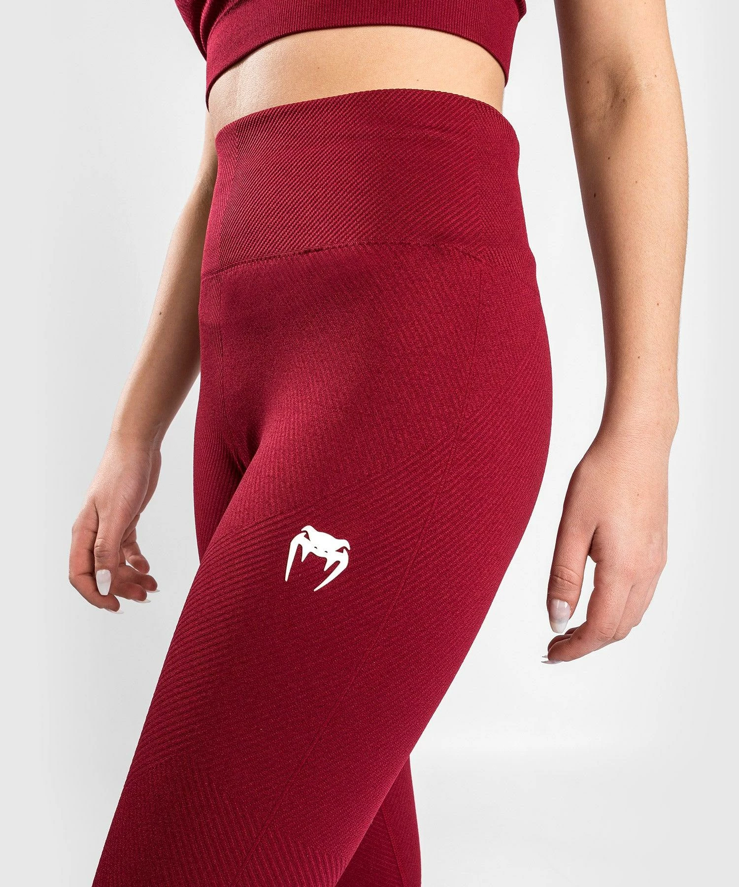 Venum Sparring Seamless 7/8 Leggings - For Women - Burgundy 6 Venum Sparring Seamless 7/8 Leggings - For Women - Burgundy - Image 4
