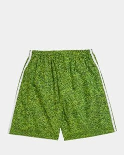 Alternative view of Adidas Consortium KF Green Shorts AOP Grass