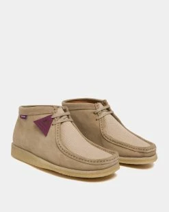 Alternative view of Atmos USA Albino & Preto X Atmos Footwear (Sand Beige)