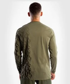 Alternative view of UFC Venum Authentic Fight Week Men's Long Sleeve T-shirt - Khaki