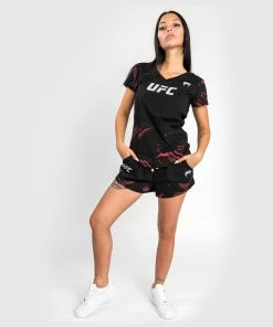 Alternative view of UFC Venum Authentic Fight Week Women's 2.0 Short Sleeve T-Shirt - Black/Red