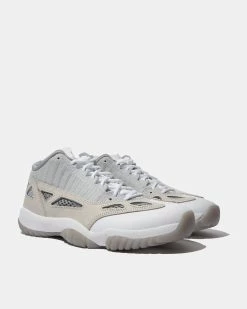 Alternative view of Air Jordan 11 Retro Low IE (Light Orewood Brown)
