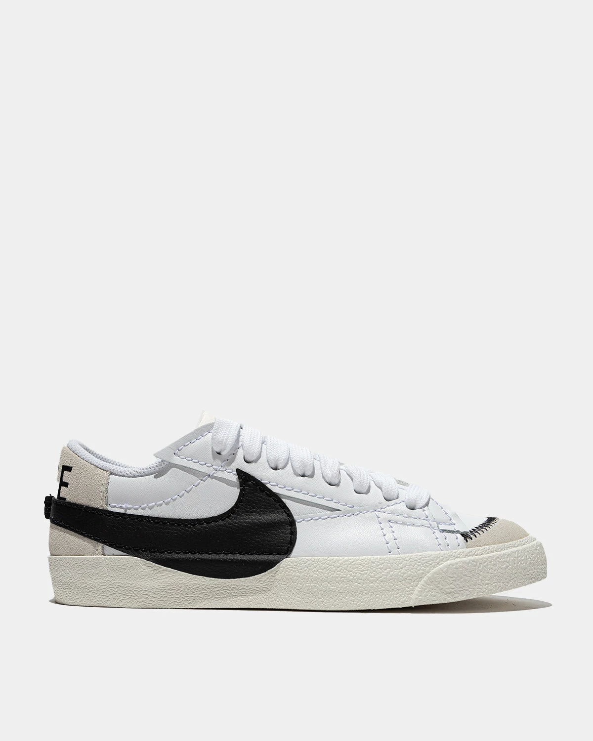 W Nike Blazer Low '77 Jumbo (Wht | Blacke-Sail) 3 W Nike Blazer Low '77 Jumbo (Wht | Blacke-Sail)