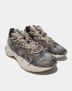 Alternative view of BBC X Reebok Zig Kinetica II (Hunter Green)